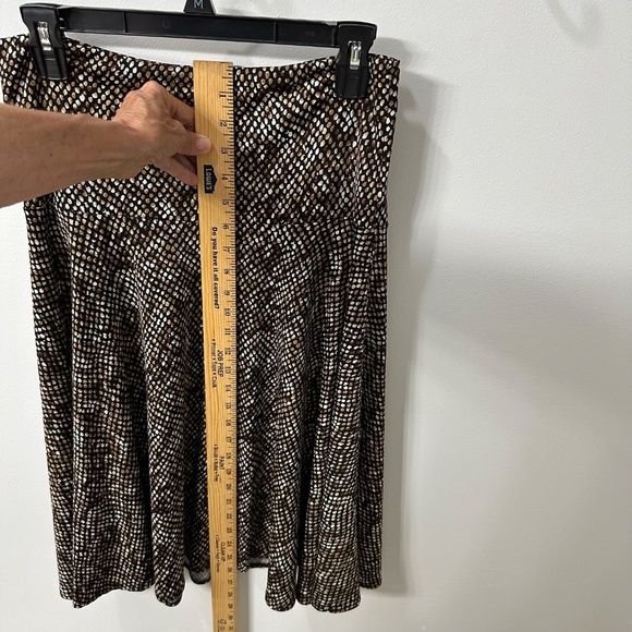 DRESSBARN Jersey Yoga Waistband Skirt Women's Sz. Medium in Brown/Black/Cream - Picture 7 of 9